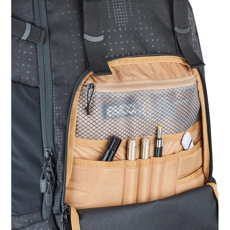 Evoc Mission Pro 28 Urban Rucksack