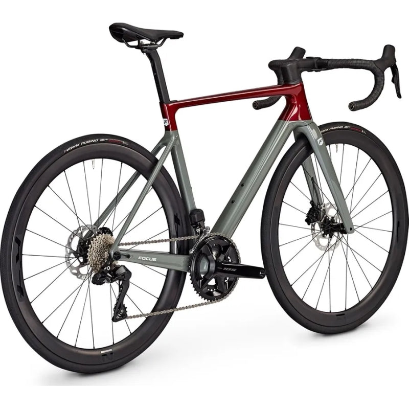 Focus Izalco Max Disc 8.9 105 DI2