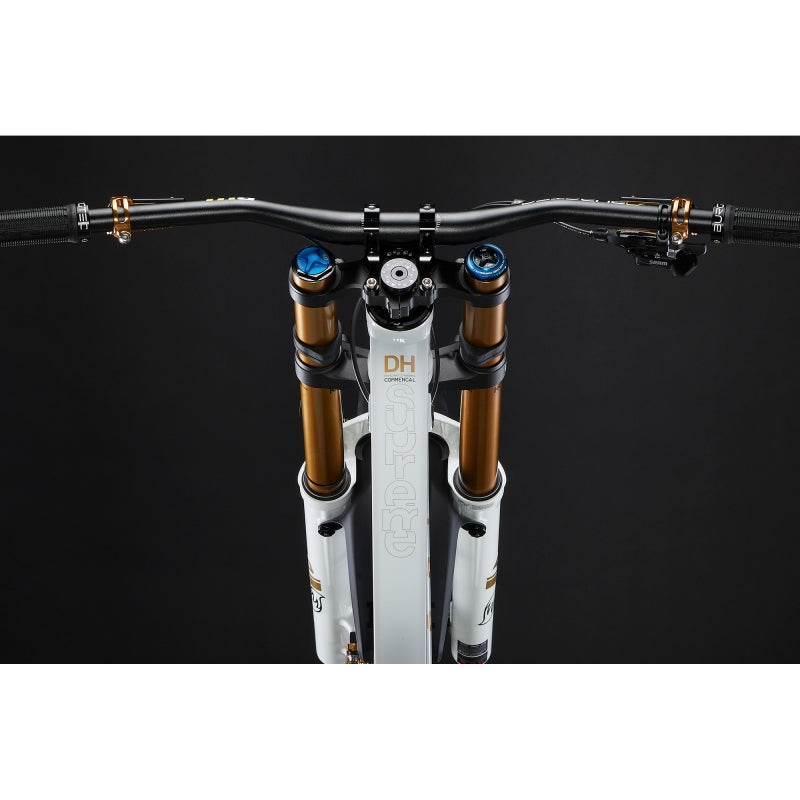 Commencal Supreme DH V5 Signature Ltd – Mission Cycles