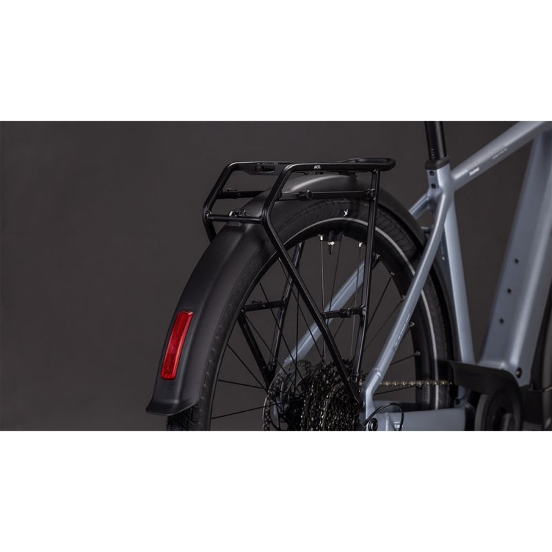 Cube Touring Hybrid Pro 800