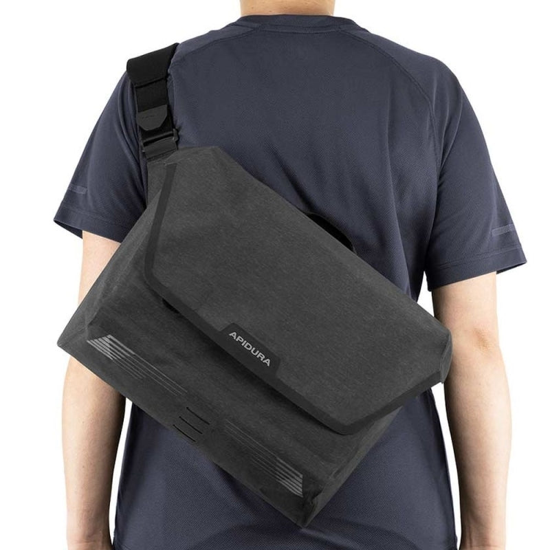 Apidura City Messenger Bag